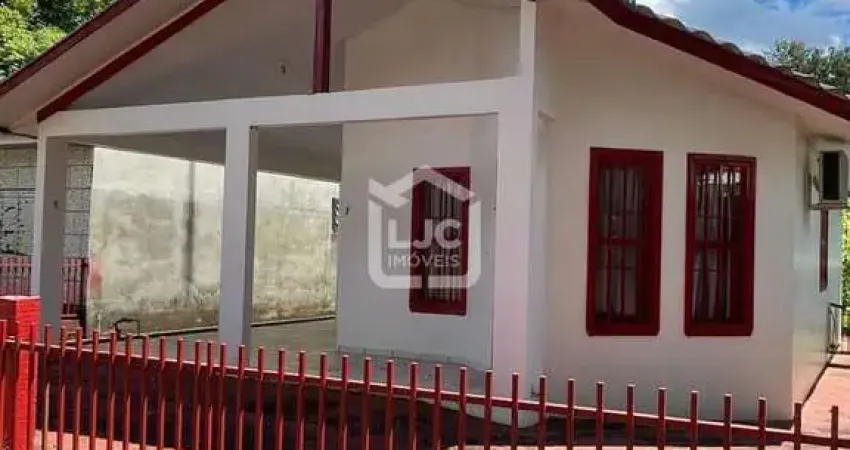 Aconchegante casa no balneário de pratas, pratas, sao carlos - sc