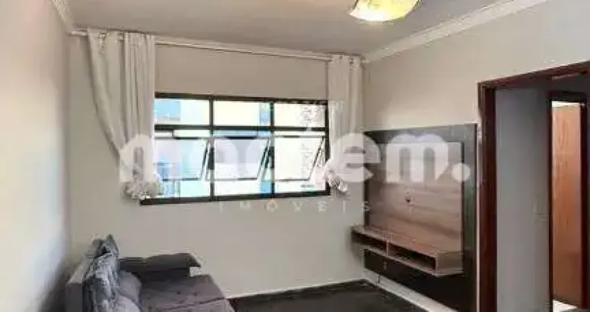 Apartamento com 01 quarto amplo e decorado no edificio livia patricia