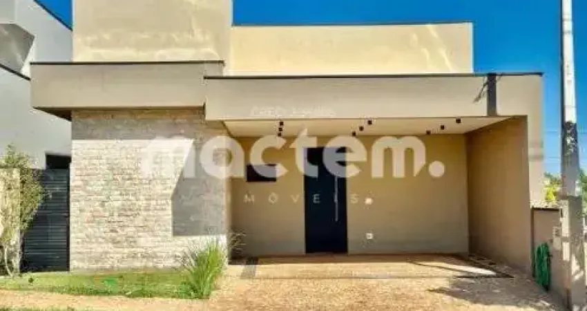 Casa terrea de alto padrao a venda no condominio quinta da mata i – porteira fechada