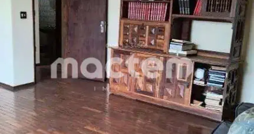 Casa Moderna 04 Quartos com Suite a Venda no Bairro Jardim Palma Travassos