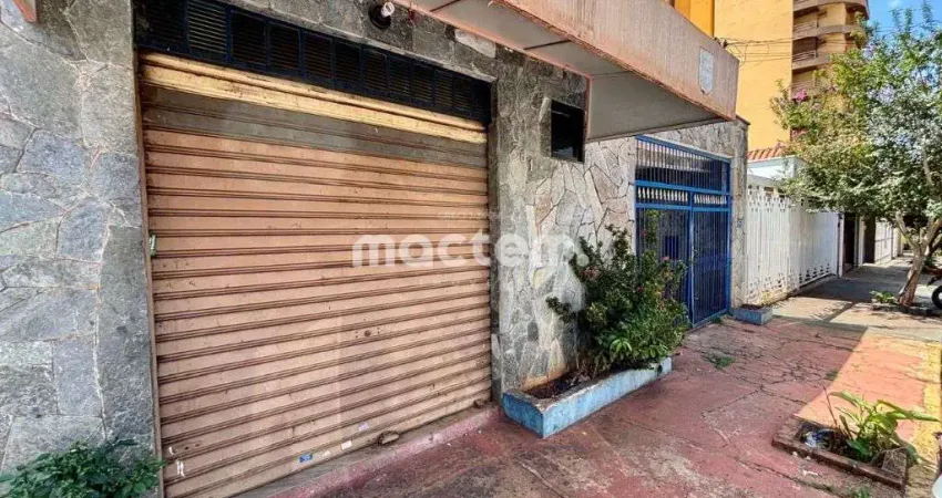 Casa Residencial com Ponto Comercial e Edicula a Venda no Bairro Campos Eliseos