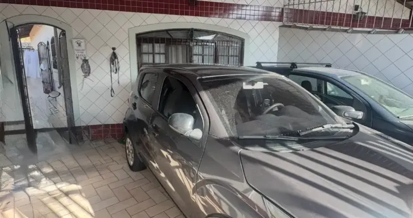 Linda casa com 2 dormitórios sendo 1 suite próximo à praia na vila caiçara,praia grande-sp