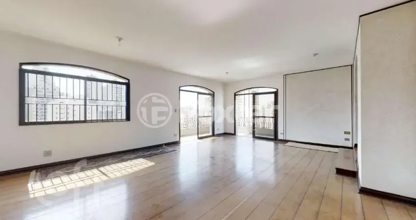 Apartamento com 3 quartos à venda na Rua João Luís Vives, 178, Vila Mariana, São Paulo