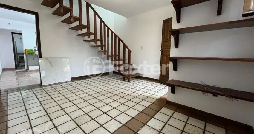 Casa com 2 quartos à venda na Rua Tenente Azevedo, 264, Cambuci, São Paulo