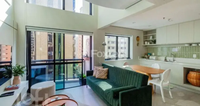 Apartamento com 2 quartos à venda na Avenida Ibijaú, 355, Moema, São Paulo