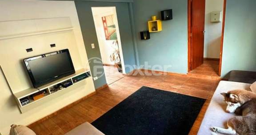 Casa com 3 quartos à venda na Rua Caetano José Batista, 207, Jardim das Acacias, São Paulo