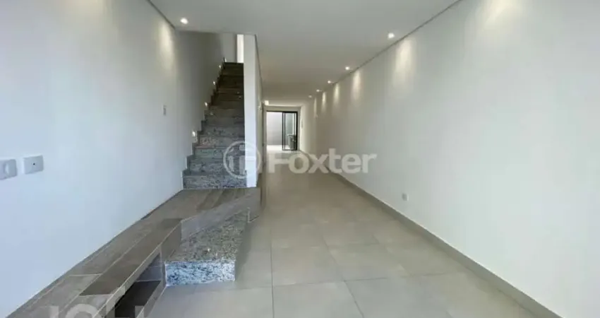 Casa com 3 quartos à venda na Rua Frutuoso Gomes, 212, Vila IVG, São Paulo