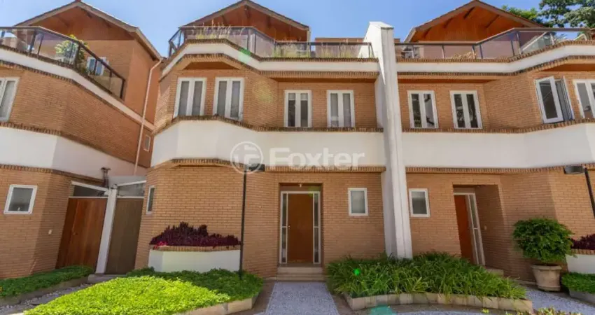 Casa em condomínio fechado com 4 quartos à venda na Rua São Benedito, 714, Santo Amaro, São Paulo