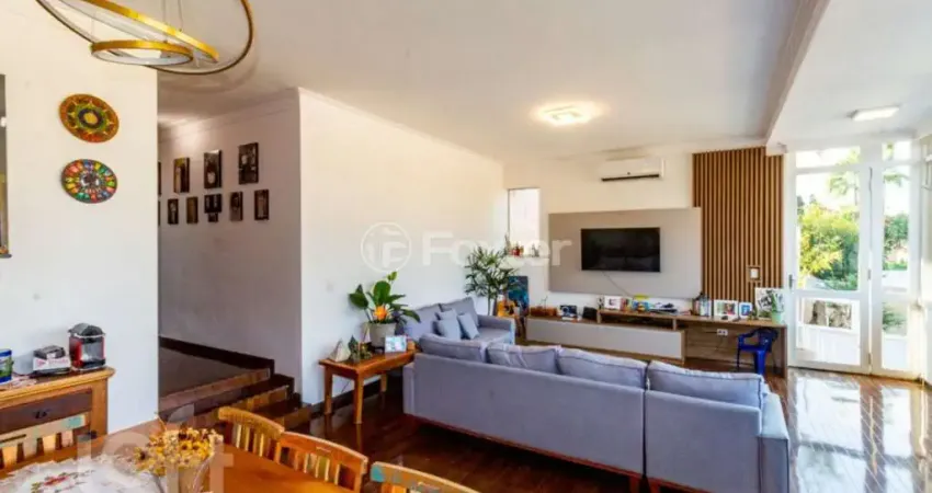 Casa com 3 quartos à venda na Rua Tingui, 287, Vila Inah, São Paulo