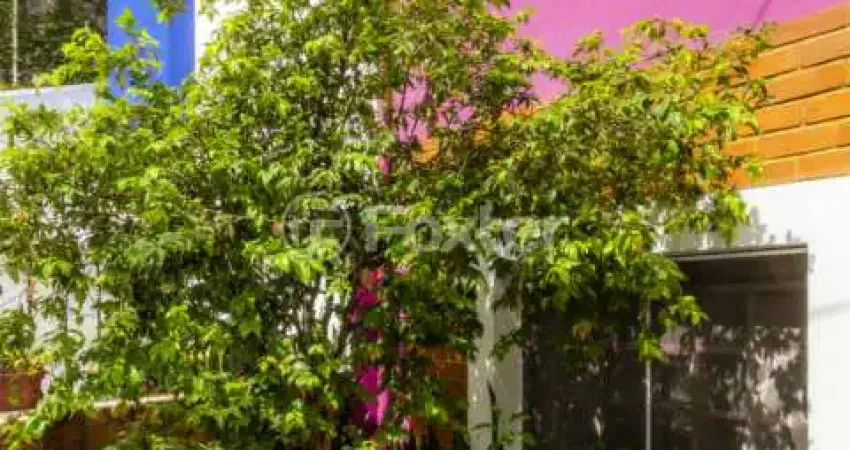 Casa com 3 quartos à venda na Rua Alves Guimarães, 753, Pinheiros, São Paulo