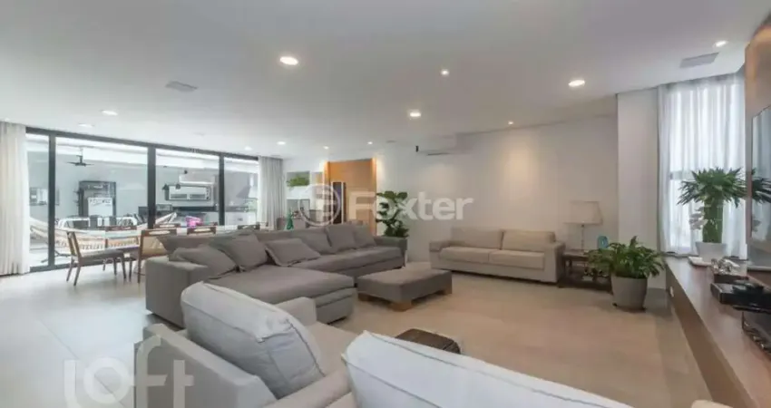 Casa com 3 quartos à venda na Rua Álvaro Rodrigues, 715, Vila Cordeiro, São Paulo