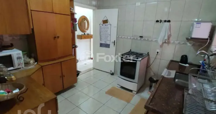 Casa com 2 quartos à venda na Avenida Francesco Bibiena, 75, Vila Liviero, São Paulo