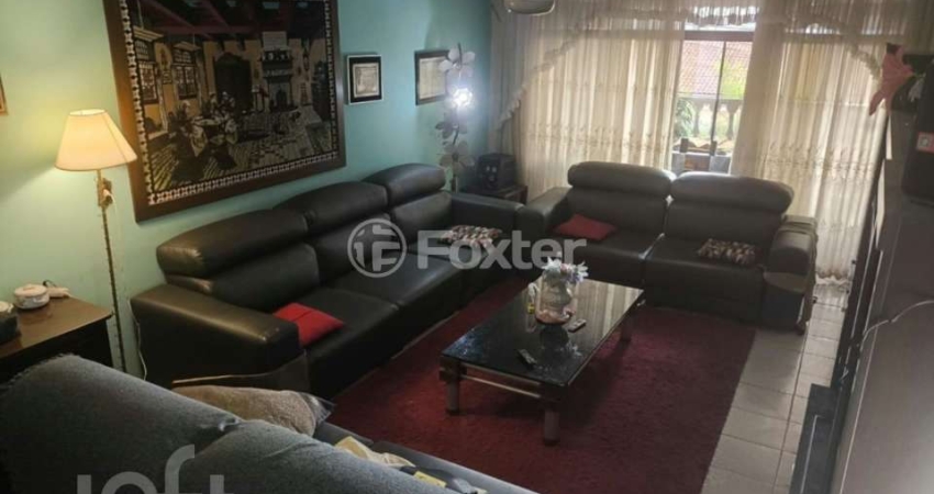 Casa com 3 quartos à venda na Rua Diogo Feijó, 308, Jardim Vila Galvão, Guarulhos
