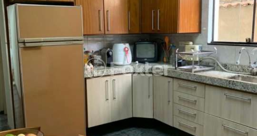 Casa com 4 quartos à venda na Rua Helena Aparecida Secol, 701, Nova Petrópolis, São Bernardo do Campo