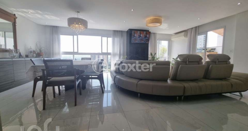Apartamento com 3 quartos à venda na Rua Moliére, 106, Vila Sofia, São Paulo