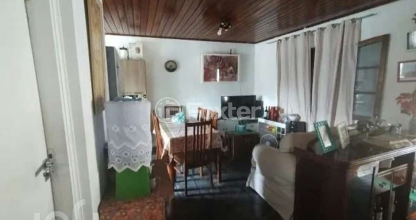 Casa com 2 quartos à venda na Rua Antonieta de Marco, 56, Jardim do Lago, São Paulo