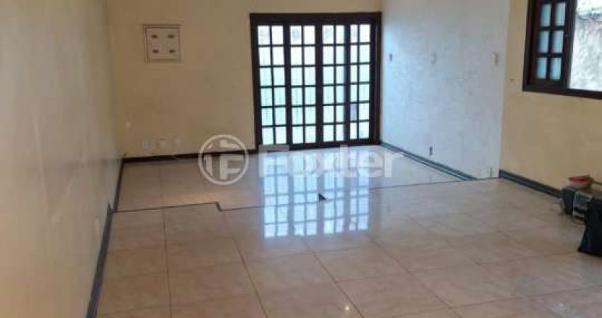 Casa com 3 quartos à venda na Rua Luís Delpi, 502, Vila Taquari, São Paulo