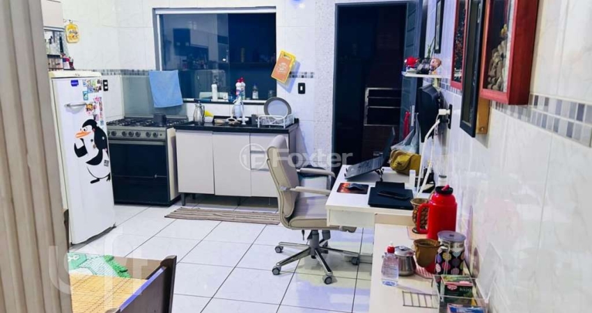 Casa com 2 quartos à venda na Estrada Morro dos Olhos D'Agua, 410, Jardim Marabá, São Paulo
