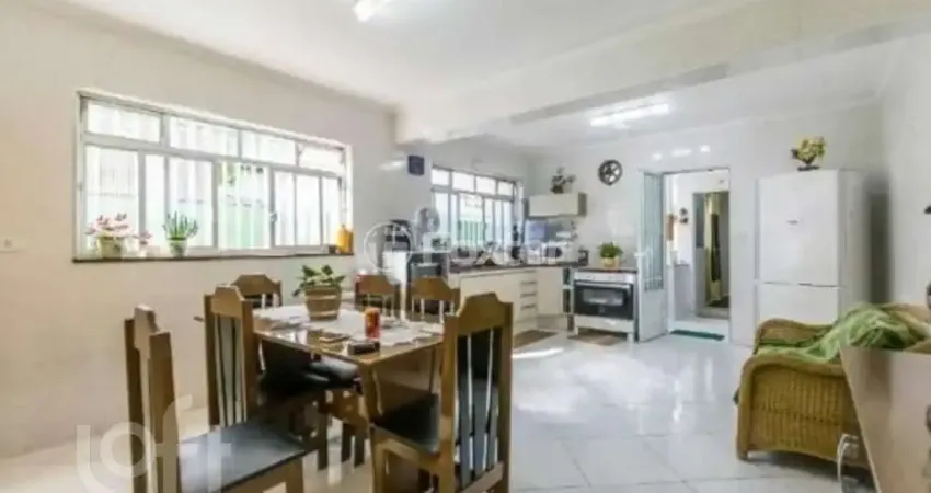 Casa com 3 quartos à venda na Rua Assungui, 277, Vila Gumercindo, São Paulo
