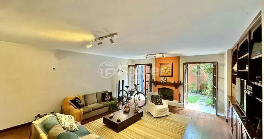 Casa com 4 quartos à venda na Rua Rafael Clark, 140, Jardim Jussara, São Paulo