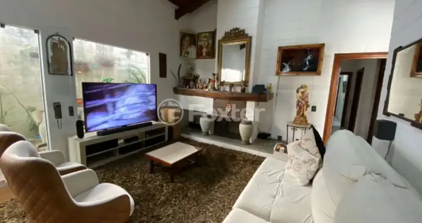 Casa com 3 quartos à venda na Rua Jandiro Joaquim Pereira, 362, Jardim Leonor, São Paulo