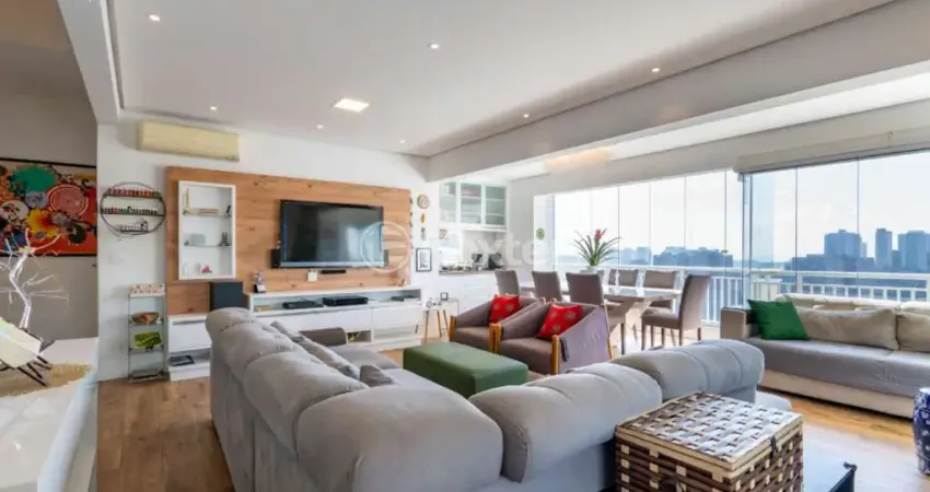 Apartamento com 3 quartos à venda na Rua Dankmar Adler, 177, Vila Suzana, São Paulo