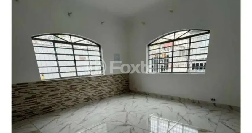 Casa com 3 quartos à venda na Rua Taitinga, 75, Vila Laís, São Paulo