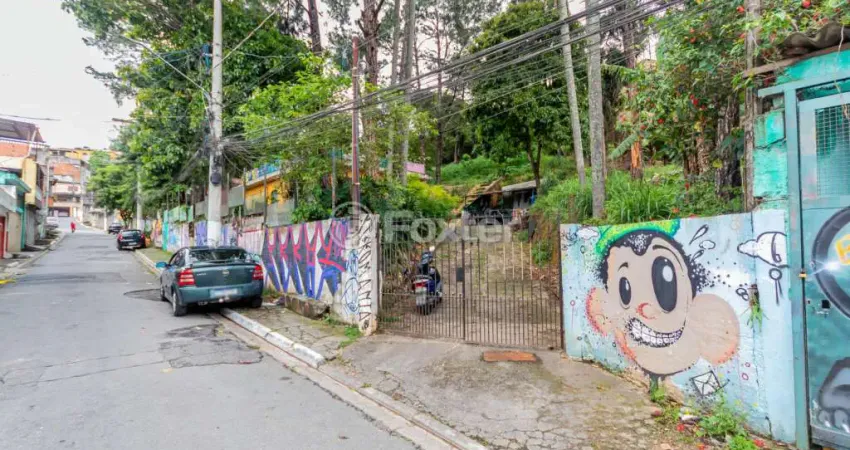 Terreno comercial à venda na Rua Chapadão, 06, Jardim Dom José, São Paulo
