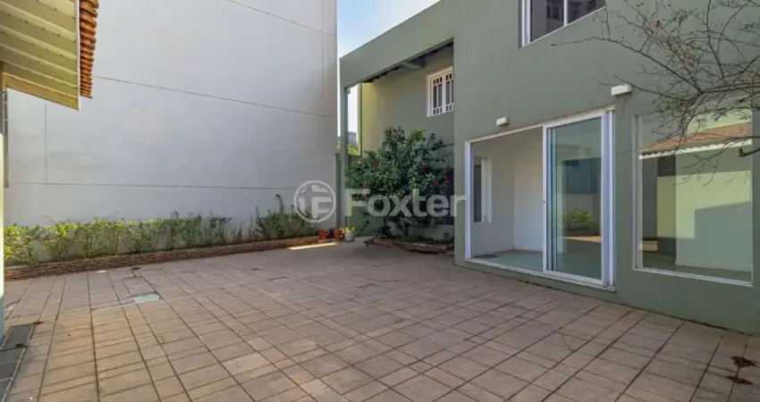 Casa comercial com 4 salas à venda na Rua Apinajés, 1618, Perdizes, São Paulo