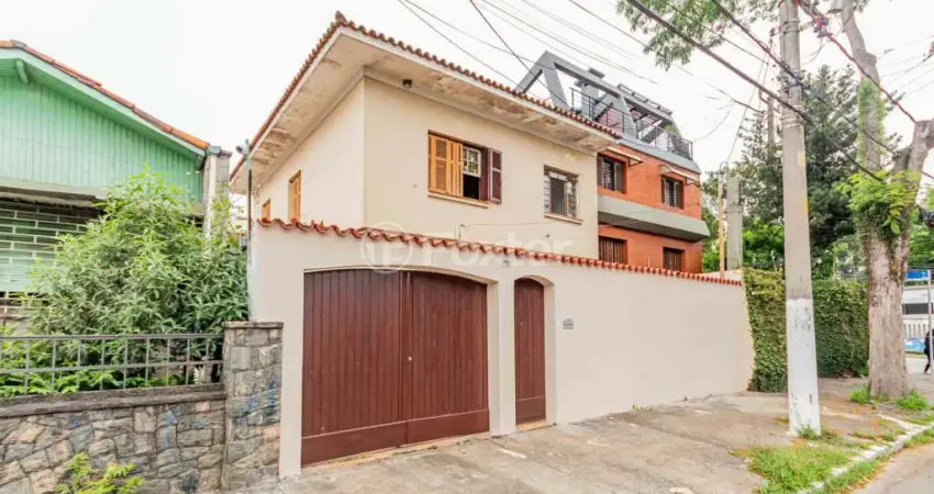 Casa com 3 quartos à venda na Alameda dos Ubiatans, 521, Planalto Paulista, São Paulo