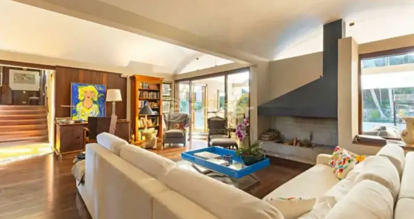 Casa com 6 quartos à venda na Rua Rubens do Amaral, 459, Jardim Leonor, São Paulo