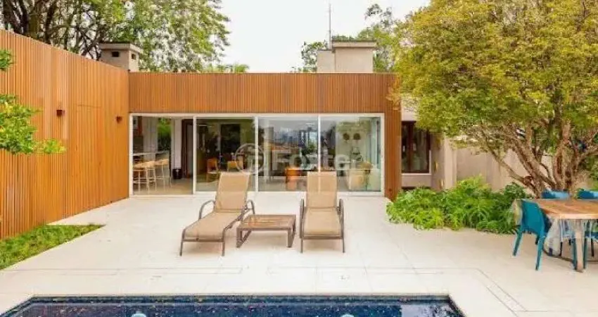 Casa em condomínio fechado com 3 quartos à venda na Rua Araporé, 780, Jardim Guedala, São Paulo