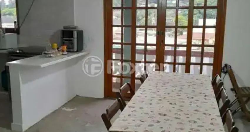 Casa com 4 quartos à venda na Rua Alexandre Ribeiro, 127, Horto Florestal, São Paulo