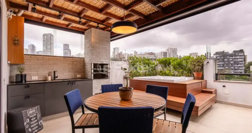 Cobertura com 3 quartos à venda na Rua Natingui, 815, Vila Madalena, São Paulo