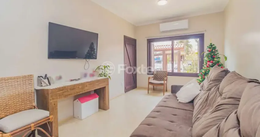 Casa com 3 quartos à venda na Rua Doutor João E. F. da Costa, 65, Cavalhada, Porto Alegre