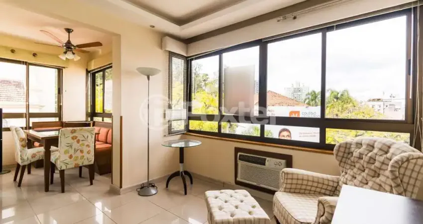 Apartamento com 3 quartos à venda na Rua Cabral, 526, Rio Branco, Porto Alegre