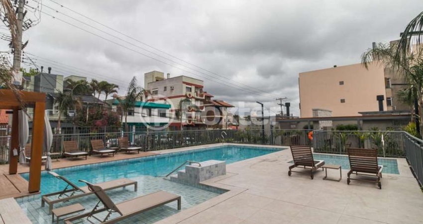 Apartamento com 3 quartos à venda na Rua Sapê, 1020, Passo da Areia, Porto Alegre
