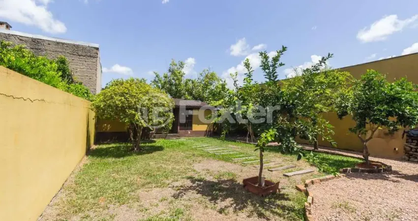 Casa com 3 quartos à venda na Rua Jorge Salis Goulart, 138, Jardim São Pedro, Porto Alegre