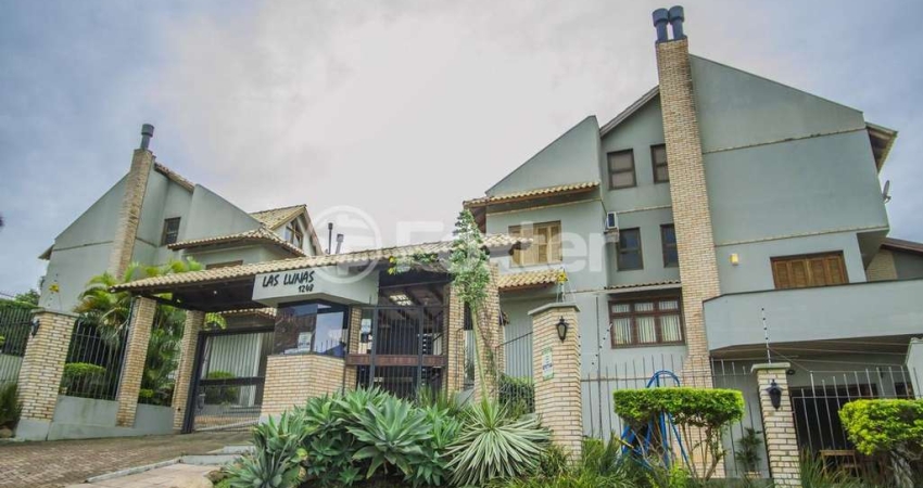 Casa em condomínio fechado com 3 quartos à venda na Avenida Jacuí, 1248, Cristal, Porto Alegre