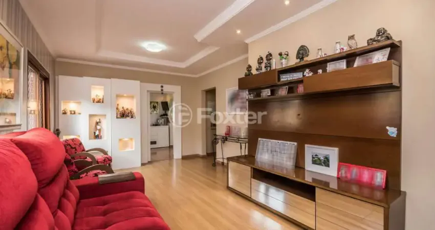 Casa com 3 quartos à venda na Avenida Benno Mentz, 884, Vila Ipiranga, Porto Alegre