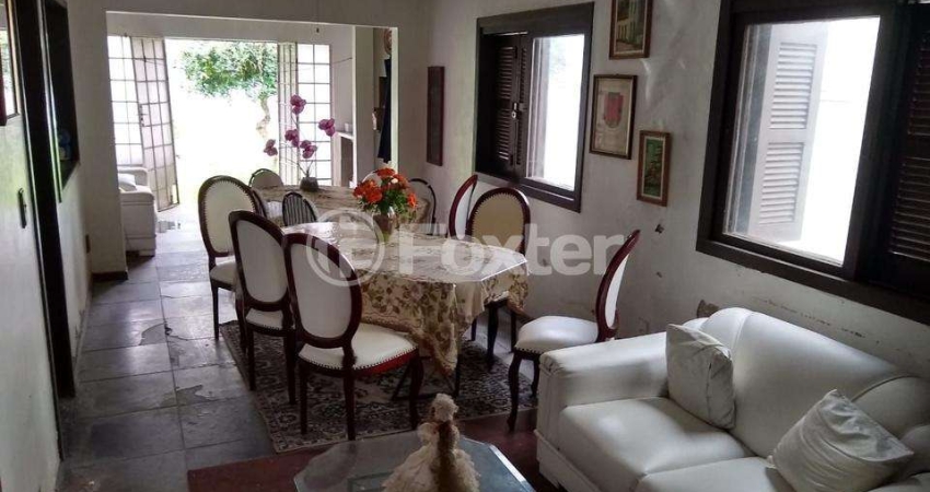 Casa com 3 quartos à venda na Avenida Mercedes, 116, Moinhos de Vento, Porto Alegre