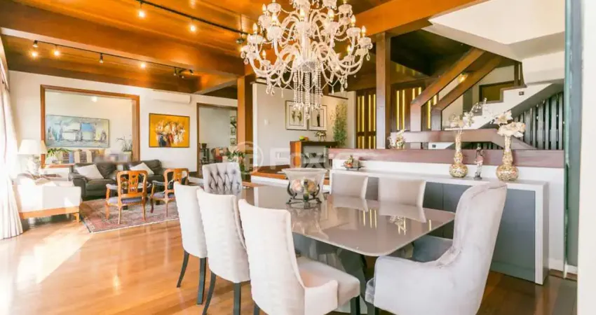 Casa com 4 quartos à venda na Rua Guato, 190, Vila Assunção, Porto Alegre