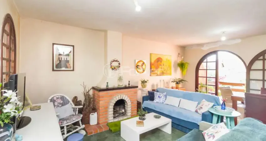 Casa com 4 quartos à venda na Rua Amapá, 836, Vila Nova, Porto Alegre