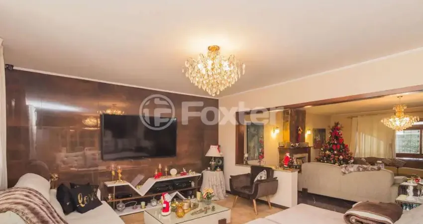 Casa com 3 quartos à venda na Rua Assunção, 195, Jardim Lindóia, Porto Alegre