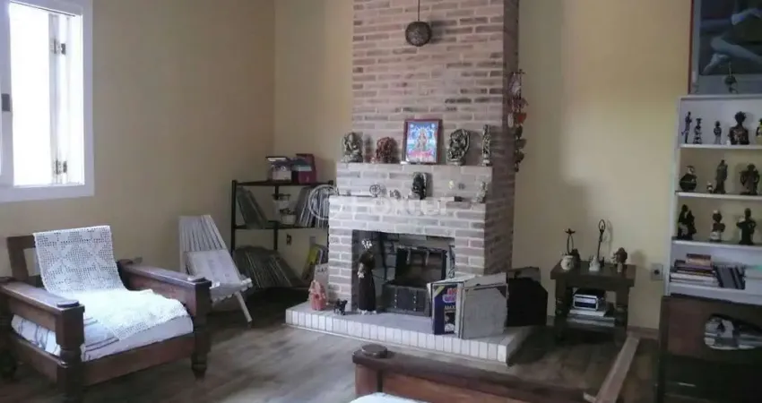 Casa com 3 quartos à venda na Rua Hilário Cristo, 345, Hípica, Porto Alegre