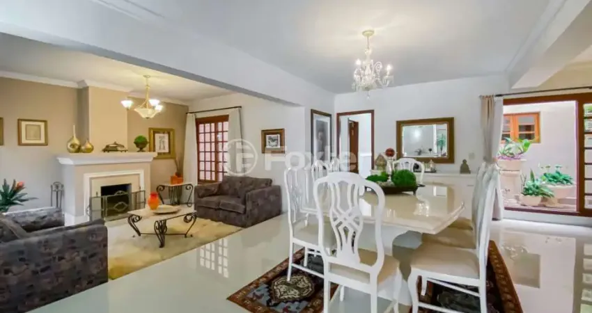 Casa com 4 quartos à venda na Rua Pedro Carneiro Pereira, 90, Teresópolis, Porto Alegre