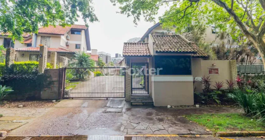 Casa em condomínio fechado com 3 quartos à venda na Rua Manoel Lopes Meirelles, 287, Jardim Itu Sabará, Porto Alegre
