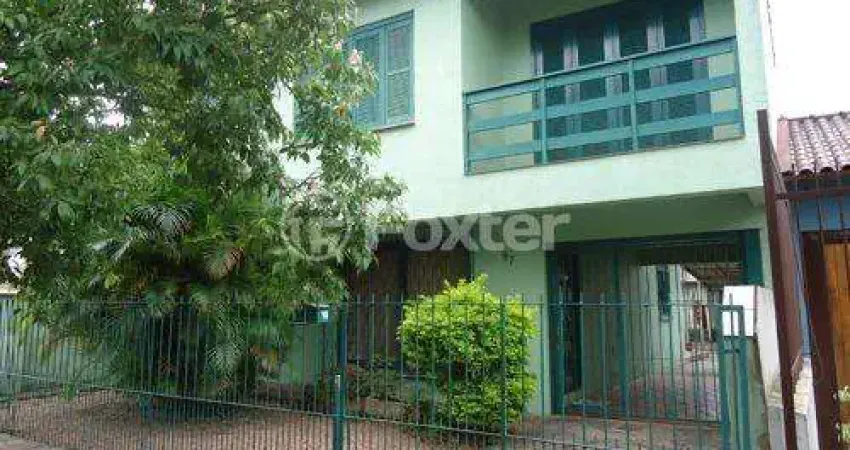 Casa com 3 quartos à venda na Rua Fontoura Xavier, 90, Jardim São Pedro, Porto Alegre