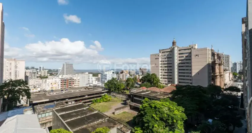 Cobertura com 2 quartos à venda na Rua Duque de Caxias, 1284, Centro Histórico, Porto Alegre