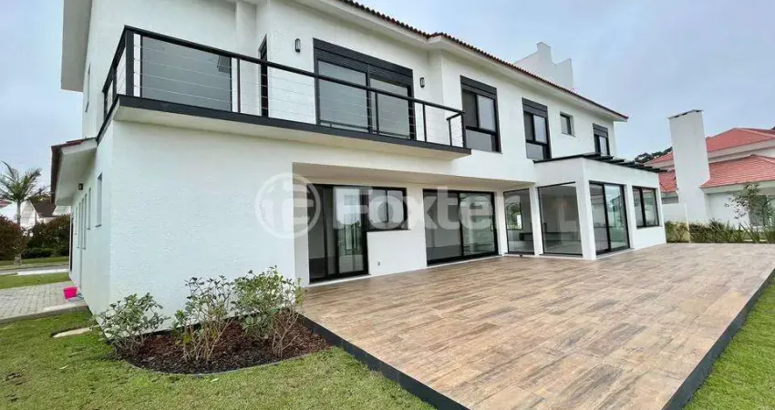 Casa em condomínio fechado com 5 quartos à venda na Rua RS Estrada do Mar, 5990, Centro, Xangri-Lá